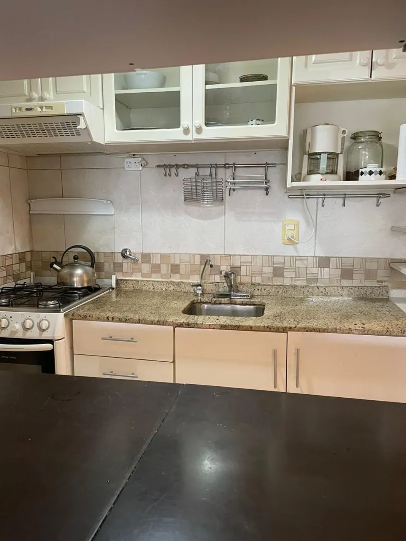 Excelente Duplex En Colegiales En Piso Alto.