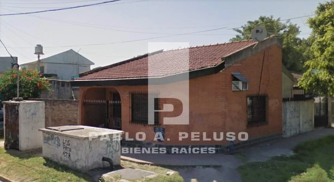 CASA 3 AMBIENTES EN LIBERTAD, MERLO. ZONA OESTE. BUENOS AIRES