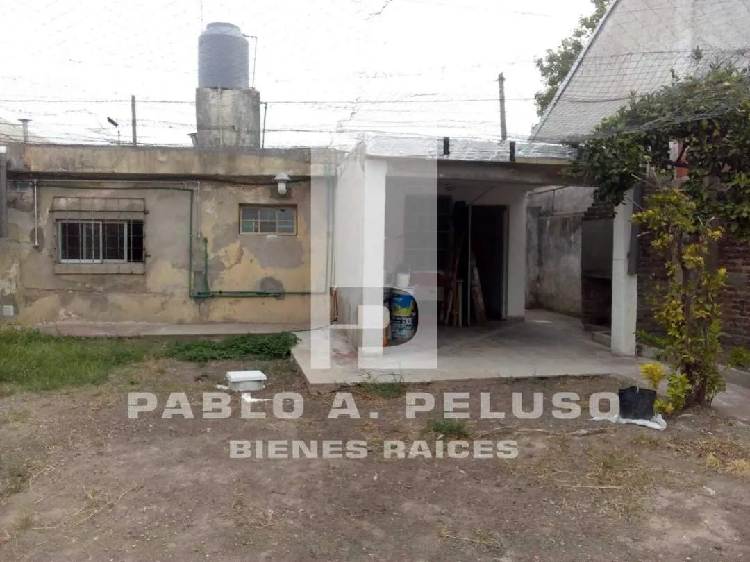 CASA 2 AMBIENTES. PARQUE SAN MARTIN, MERLO. ZONA OESTE. BUENOS AIRES