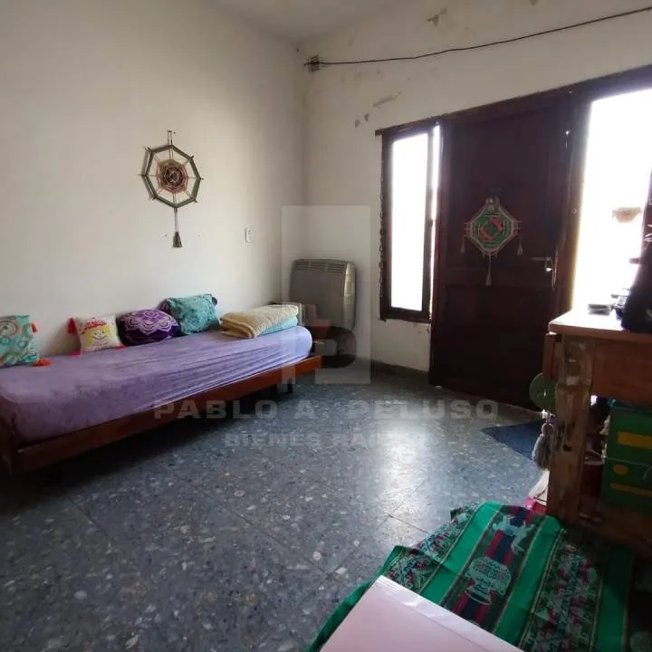 VENTA CASA 3 AMBIENTES Y DEPARTAMENTO 2 AMBIENTES. SAN ANTONIO DE PADUA, MERLO. ZONA OESTE. BUENOS AIRES