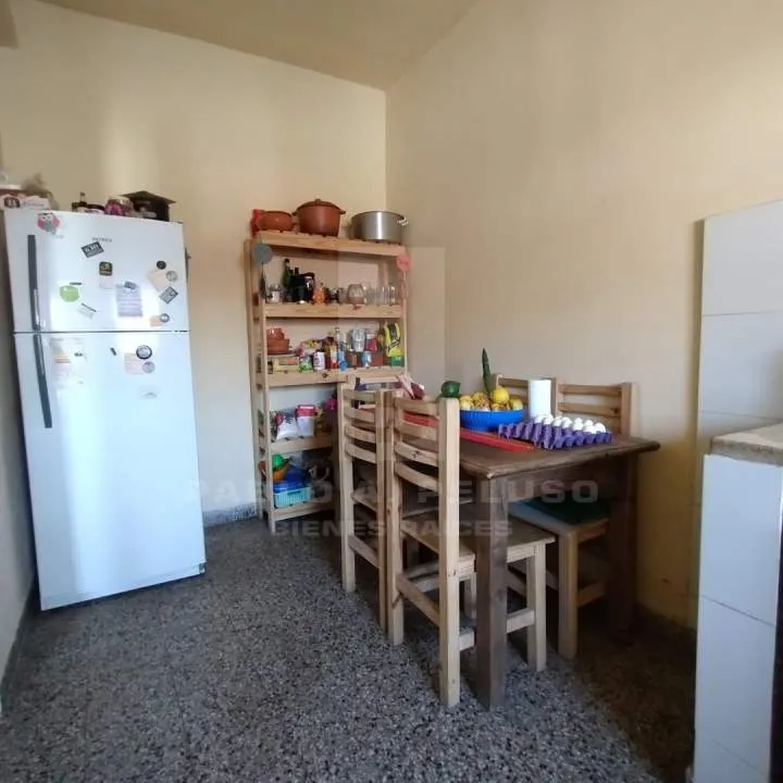 VENTA CASA 3 AMBIENTES Y DEPARTAMENTO 2 AMBIENTES. SAN ANTONIO DE PADUA, MERLO. ZONA OESTE. BUENOS AIRES