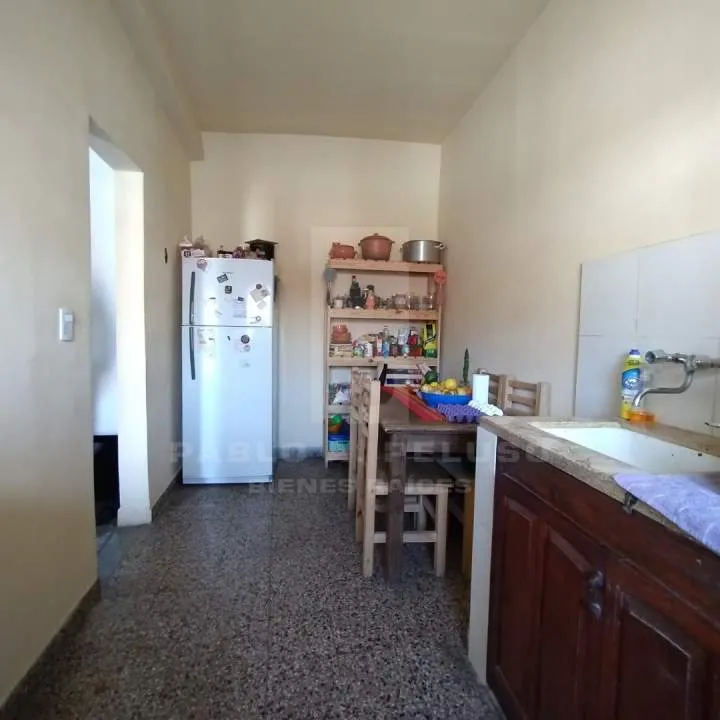 VENTA CASA 3 AMBIENTES Y DEPARTAMENTO 2 AMBIENTES. SAN ANTONIO DE PADUA, MERLO. ZONA OESTE. BUENOS AIRES