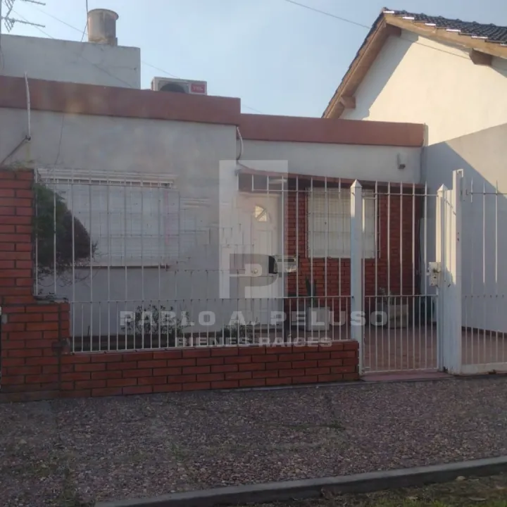 VENTA DE PH 3 AMBIENTES. SAN ANTONIO DE PADUA, MERLO. ZONA OESTE. BUENOS AIRES.