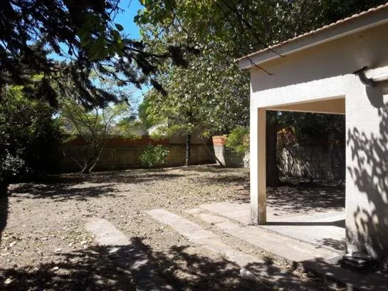 CHALET EN LOTE PROPIO