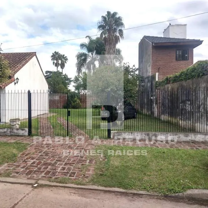 VENTA CASA 3 AMBIENTES. PARQUE SAN MARTIN, MERLO. ZONA OESTE. BUENOS AIRES
