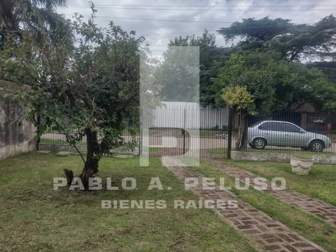 VENTA CASA 3 AMBIENTES. PARQUE SAN MARTIN, MERLO. ZONA OESTE. BUENOS AIRES