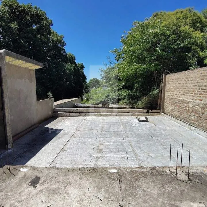 VENTA DE CASA 4 AMBIENTES. MERLO. ZONA OESTE. BUENOS AIRES.