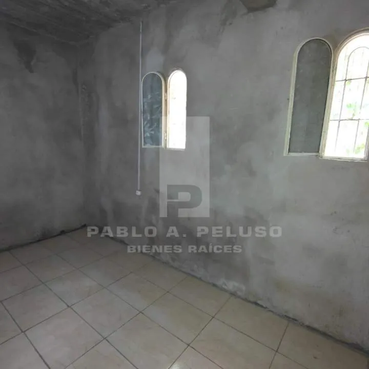 VENTA DE CASA 4 AMBIENTES. MERLO. ZONA OESTE. BUENOS AIRES.
