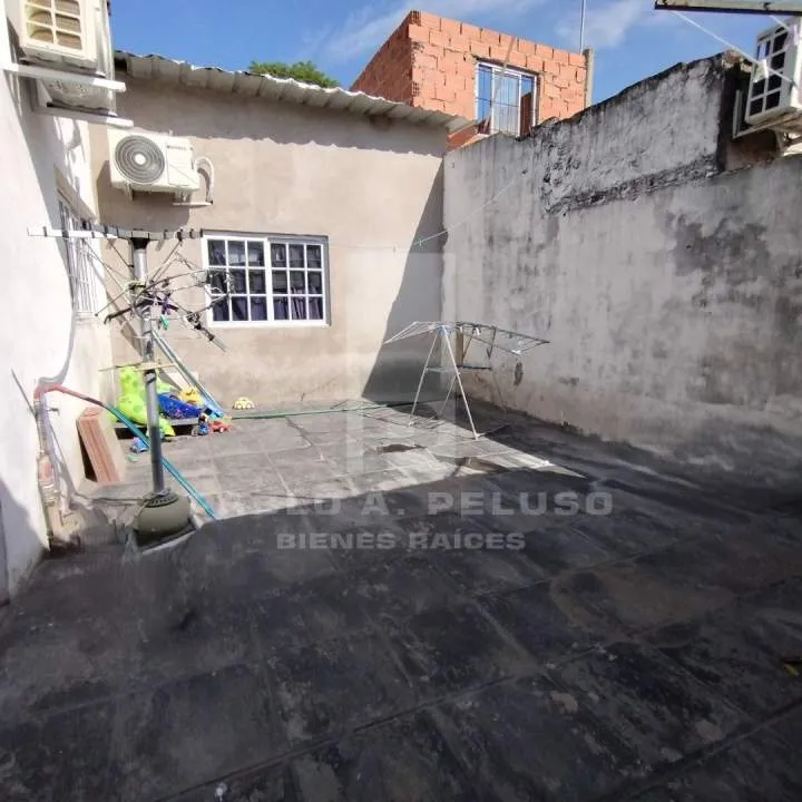 VENTA CASA 4 AMBIENTES. LIBERTAD, MERLO. ZONA OESTE. BUENOS AIRES.