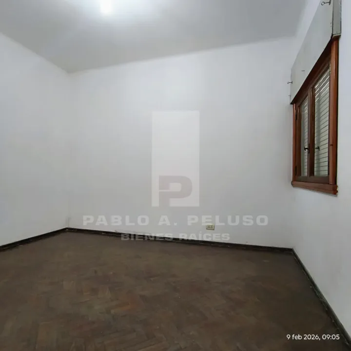 VENTA DE DEPARTAMENTO INTERNO PLANTA BAJA EN EL CENTRO DE MERLO. ZONA OESTE. BUENOS AIRES.
