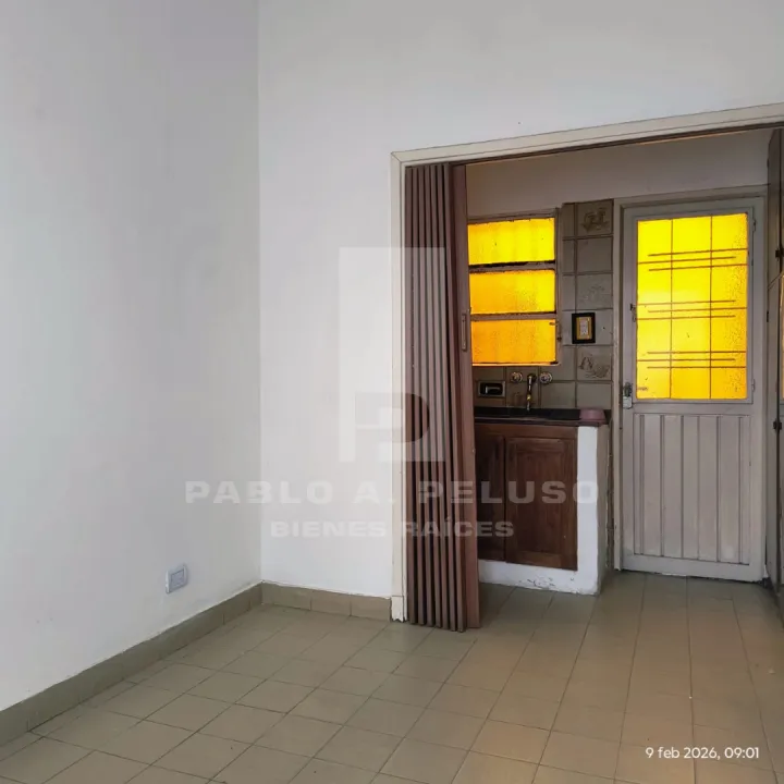 VENTA DE DEPARTAMENTO INTERNO PLANTA BAJA EN EL CENTRO DE MERLO. ZONA OESTE. BUENOS AIRES.