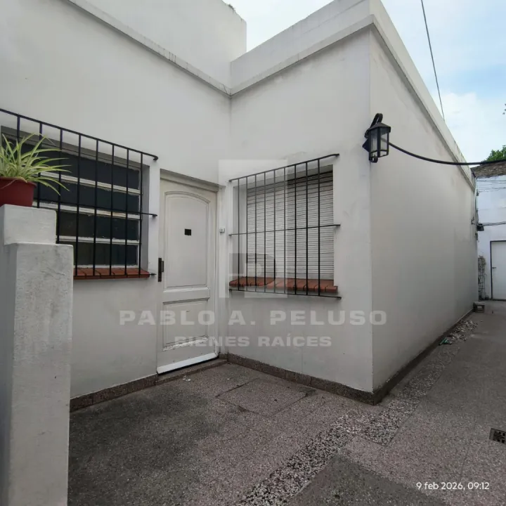 VENTA DE DEPARTAMENTO INTERNO PLANTA BAJA EN EL CENTRO DE MERLO. ZONA OESTE. BUENOS AIRES.