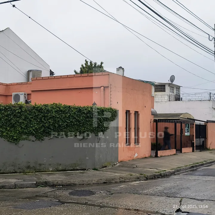 VENTA CASA 4 AMBIENTES. SAN ANTONIO DE PADUA. ZONA OESTE. BUENOS AIRES.