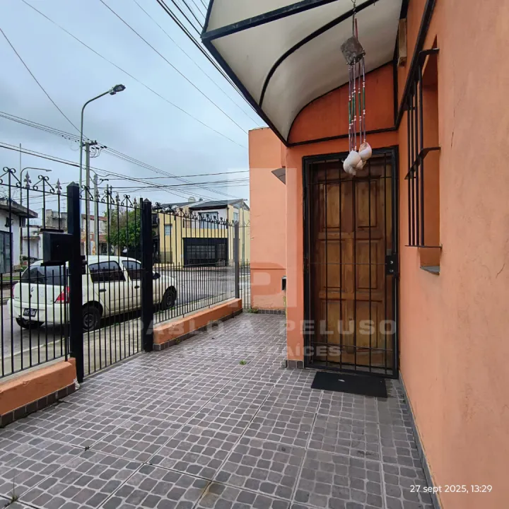 VENTA CASA 4 AMBIENTES. SAN ANTONIO DE PADUA. ZONA OESTE. BUENOS AIRES.
