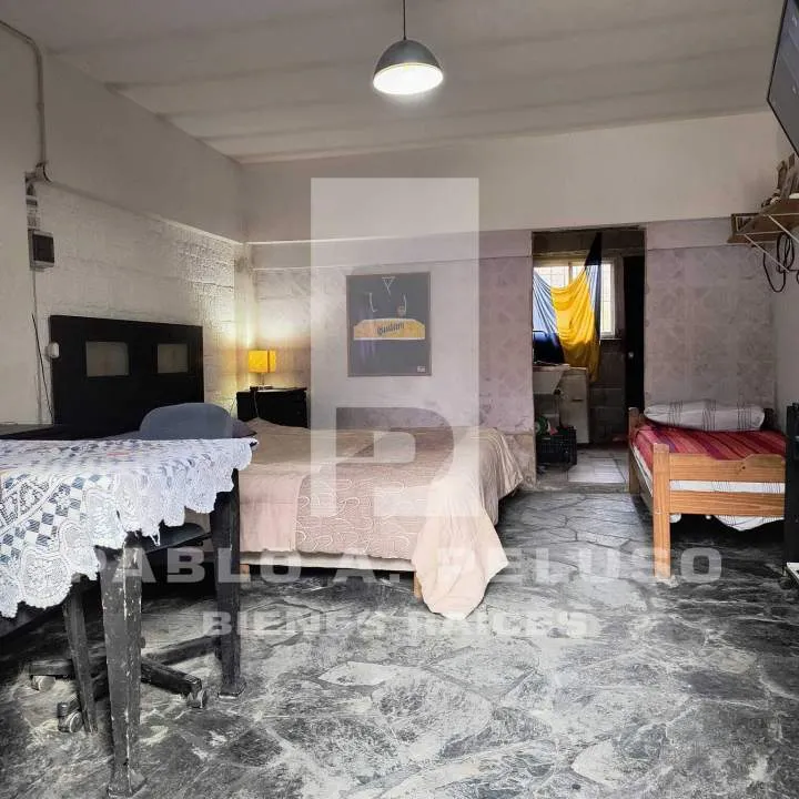 VENTA CASA 4 AMBIENTES Y MONOAMBIENTE EN MERLO. ZONA OESTE. BUENOS AIRES.