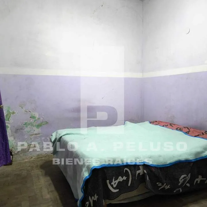 VENTA CASA 4 AMBIENTES Y MONOAMBIENTE EN MERLO. ZONA OESTE. BUENOS AIRES.