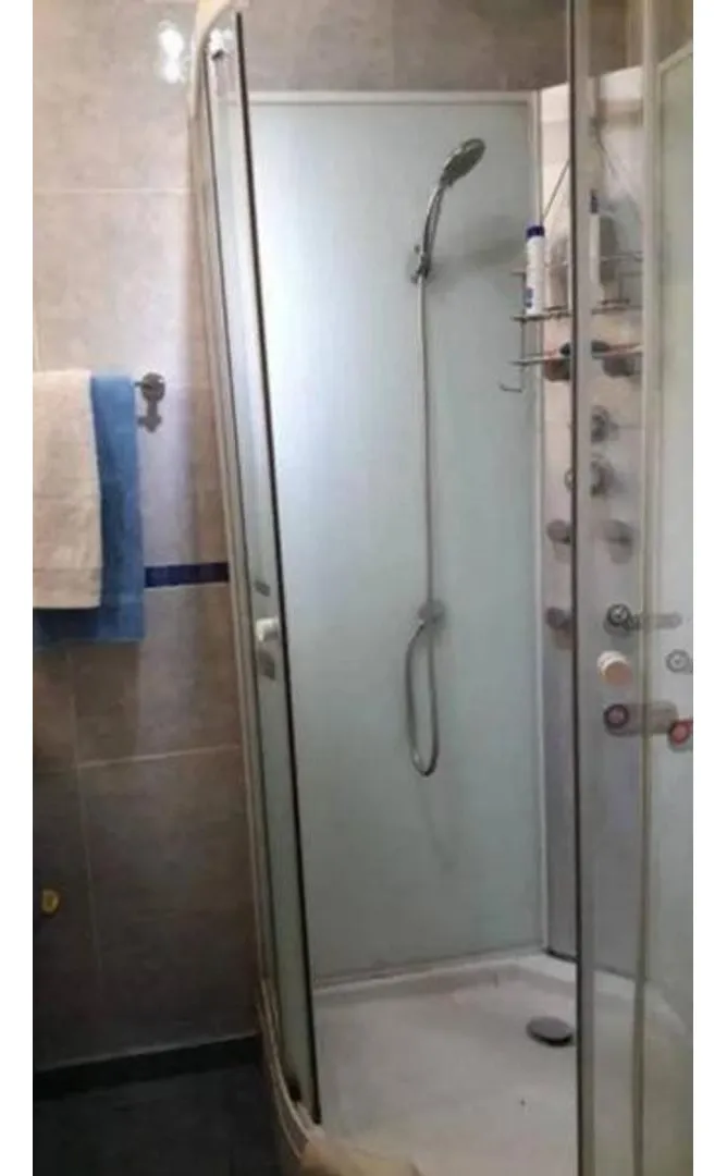 Excelente Departamento De 3 Ambientes Con Patio En Almagro.