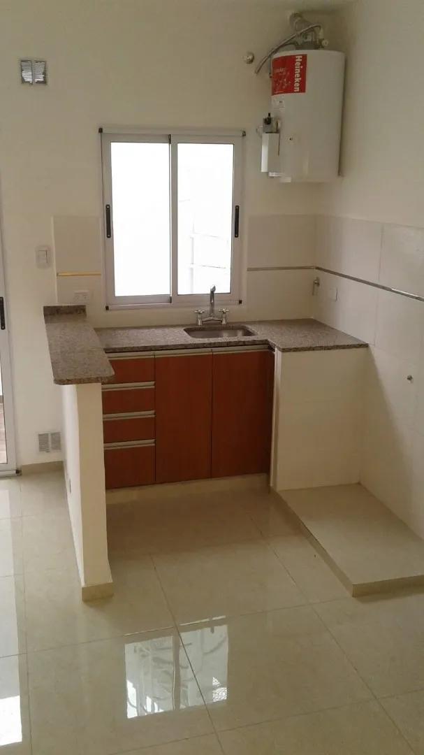 Dr Melo 3200, Lanús Oeste, Lanús, Bs.as.