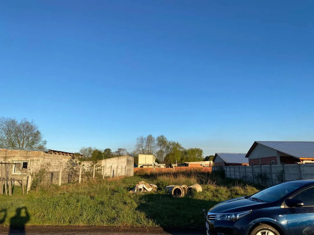 Terreno en venta sobre calle Posadas casi Pedro Ferre
