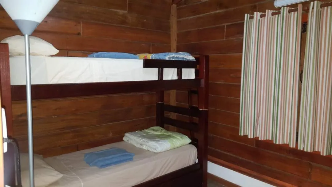 Complejo De Cabañas Centrico, Lote De 1000 m2