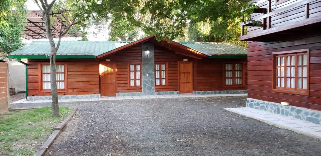 Complejo De Cabañas Centrico, Lote De 1000 m2