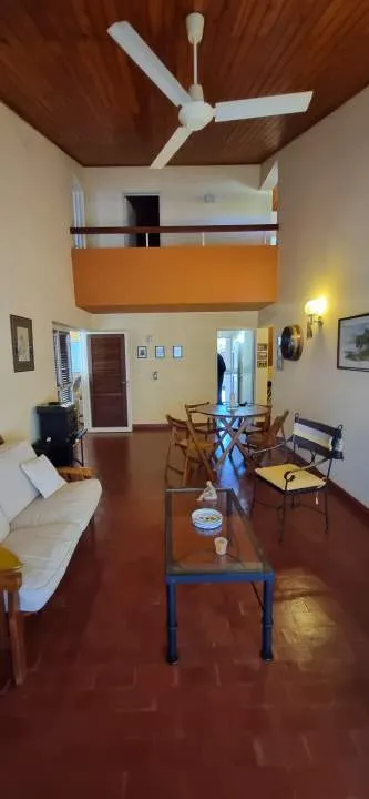 Casa en B° Gral. San Martín ("Las Mil") calle D casa 41- frente a la plaza y al centro comercial
