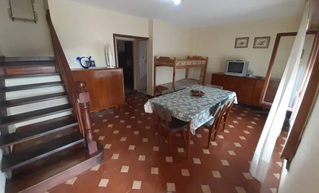 CHALET A 100 MTS DEL MAR