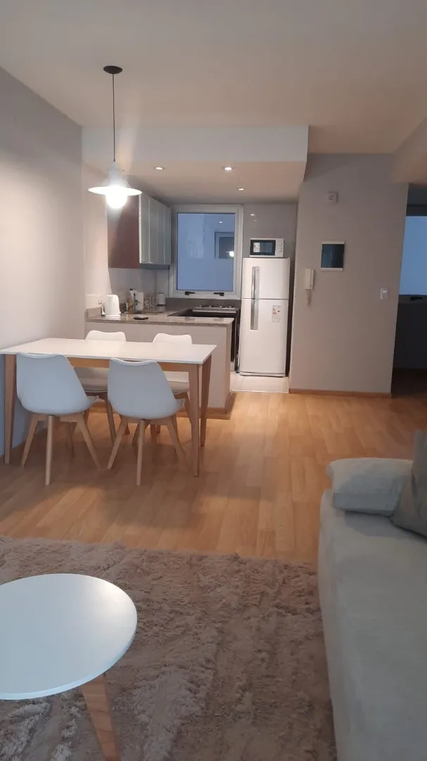 Moderno Dos Ambientes Con Baño En Suite. Full Amenities.