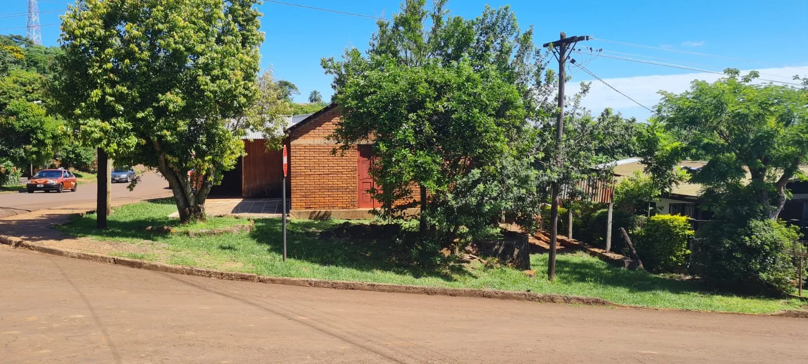 Terreno con casa en venta en Puerto Piray