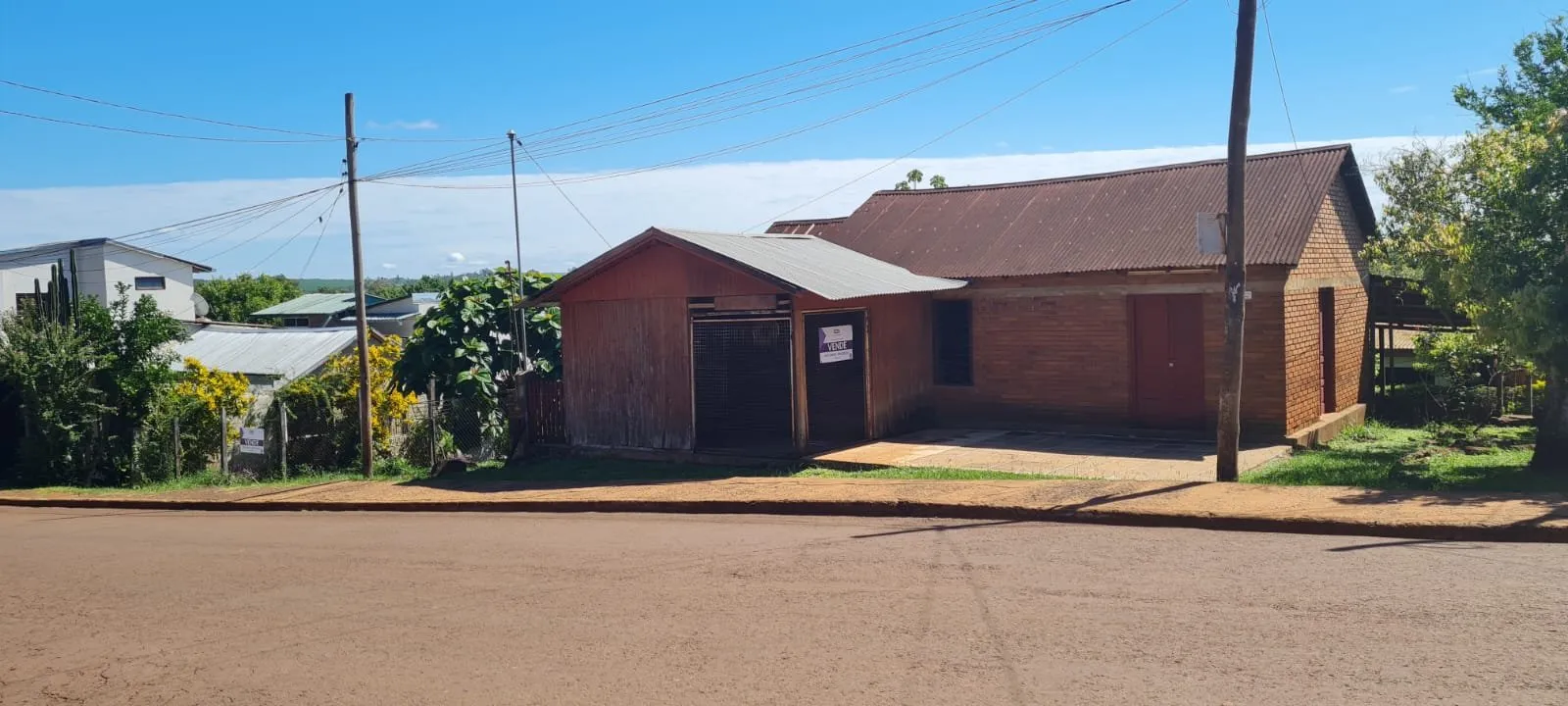 Terreno con casa en venta en Puerto Piray