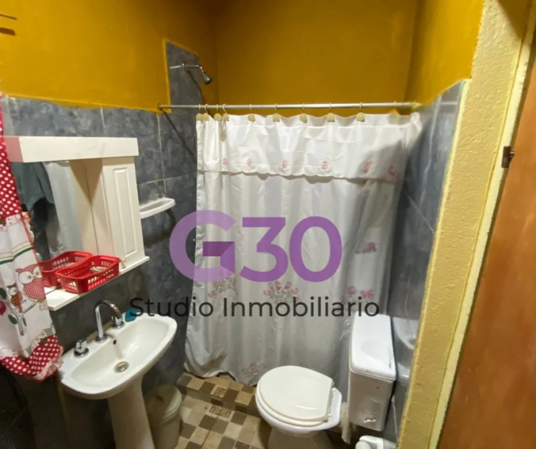 Quincho / Casa a la venta Barrio Pellegrini.