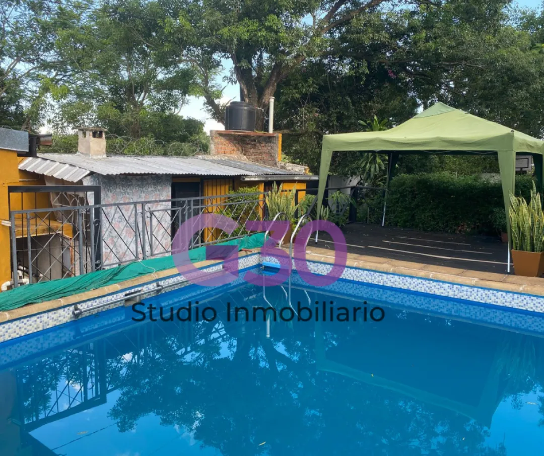 Quincho / Casa a la venta Barrio Pellegrini.