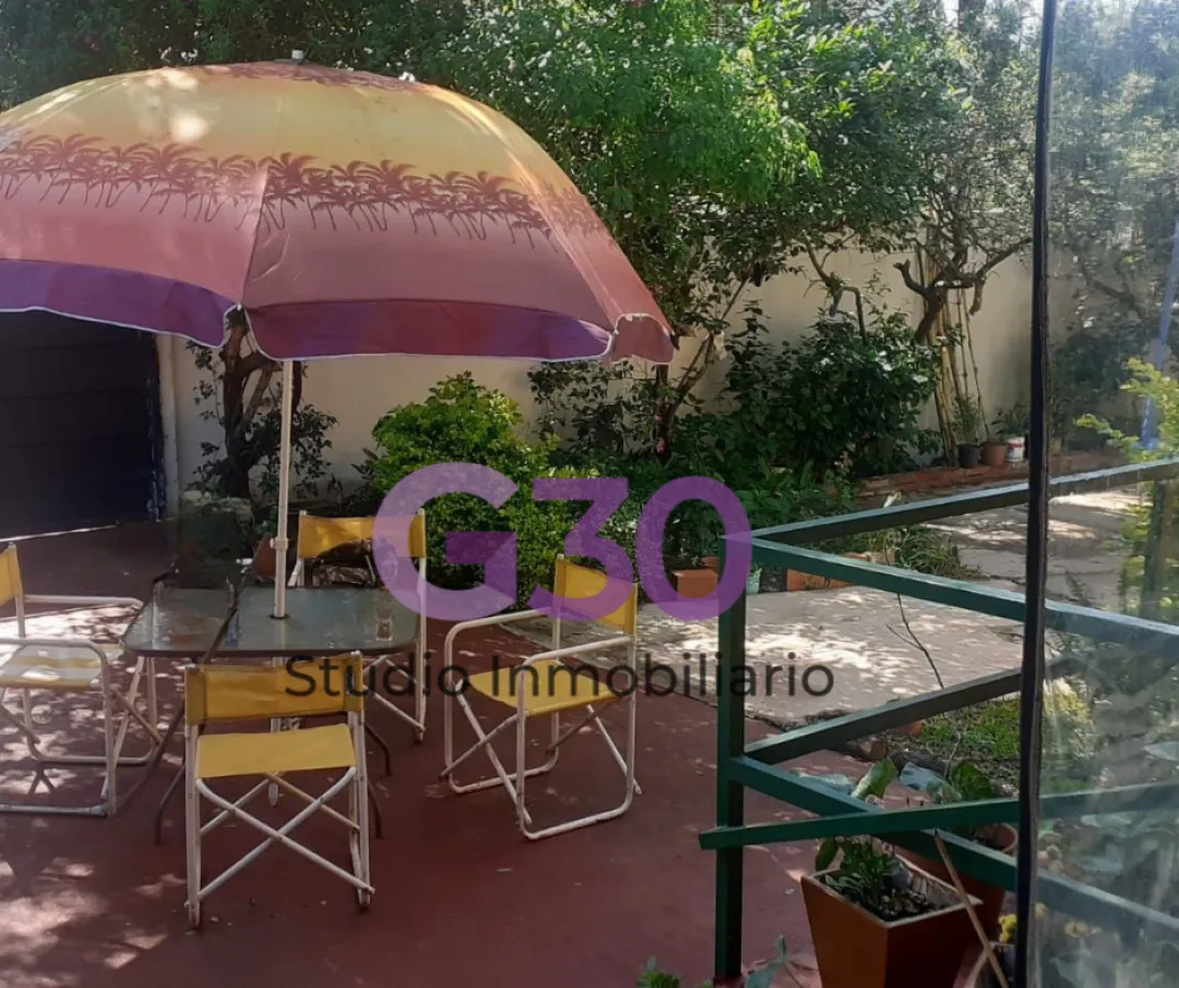 Quincho / Casa a la venta Barrio Pellegrini.