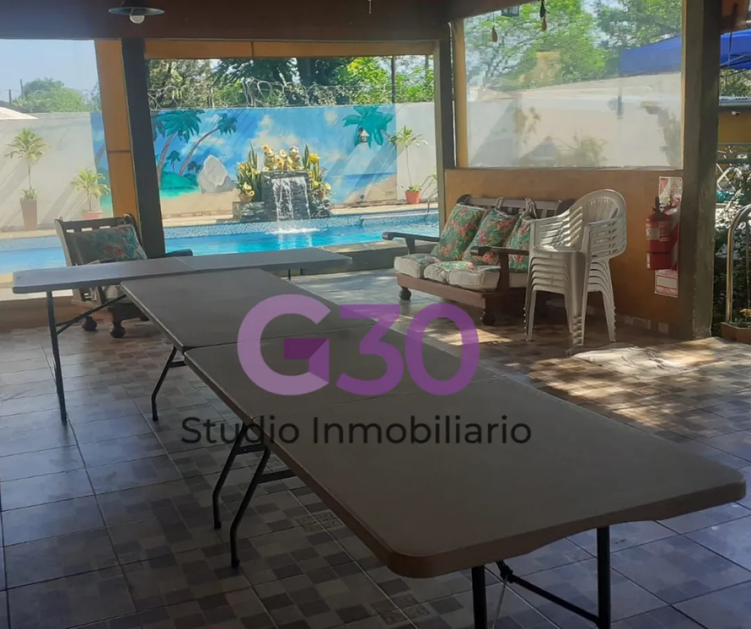 Quincho / Casa a la venta Barrio Pellegrini.