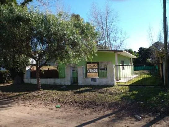 CHALET CON AMPLIO TERRENO