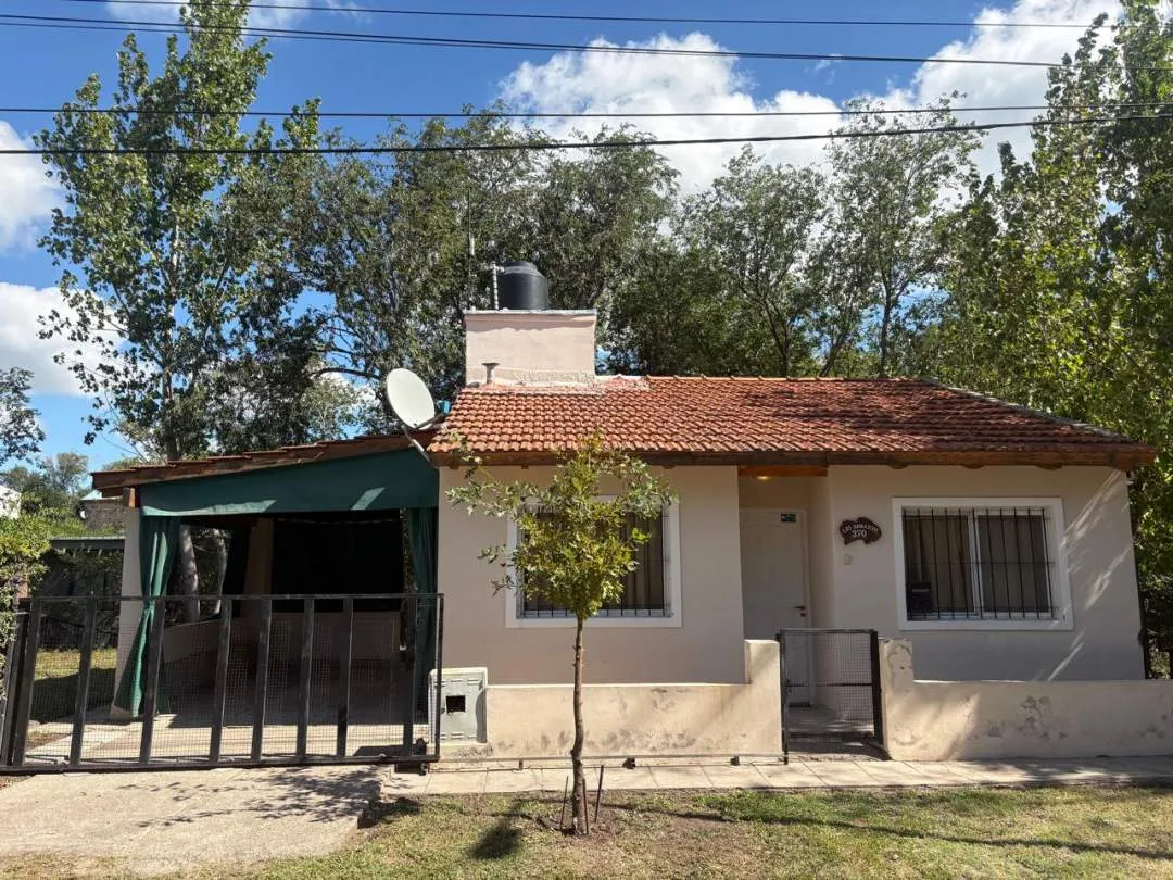 Alquiler. Casa 2 Dormitorios. Potrero de los Funes