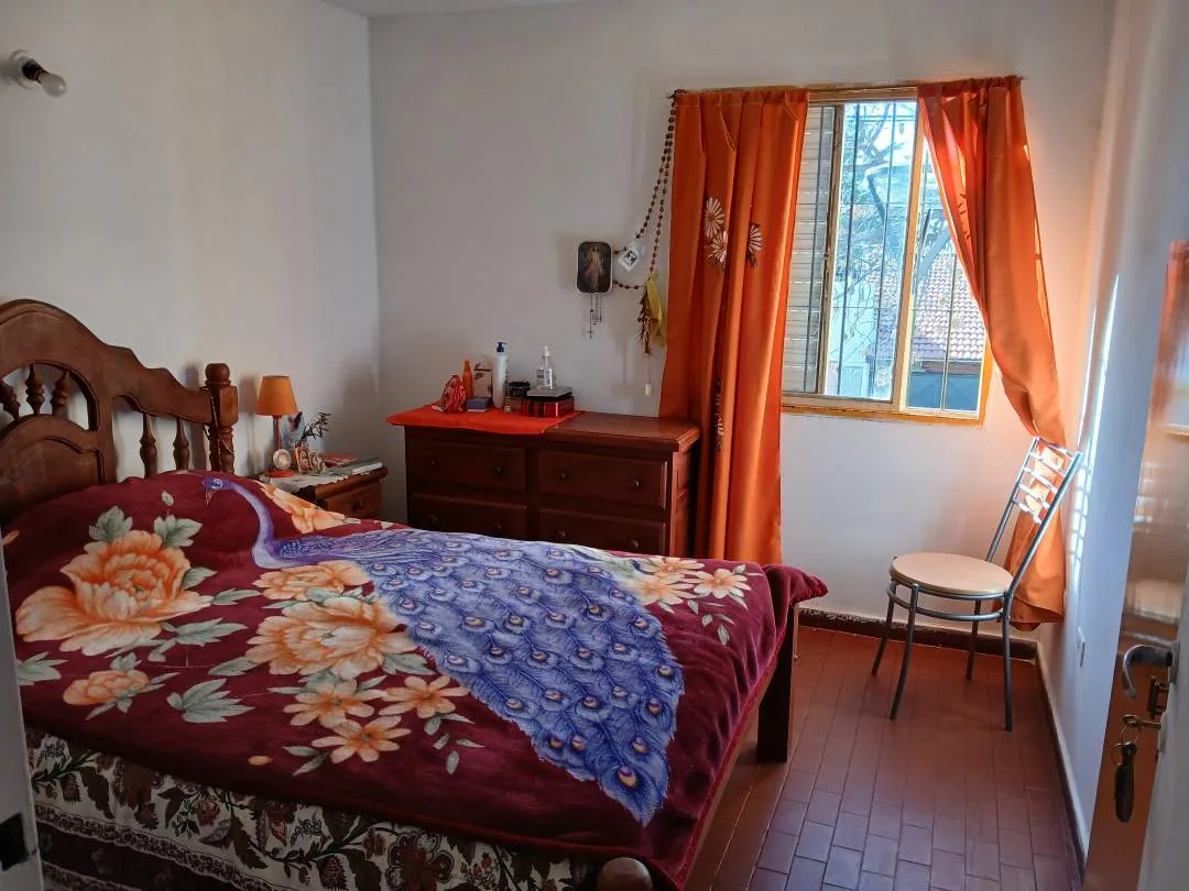 Departamento 4 Dormitorios. Rivadavia y Buenos Aires