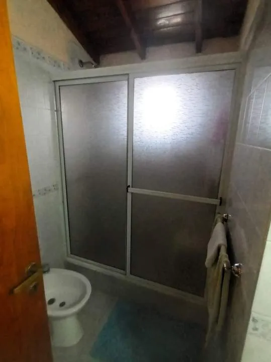 433 - TRIPLEX 3 DORMITORIOS , 2 BAÑOS