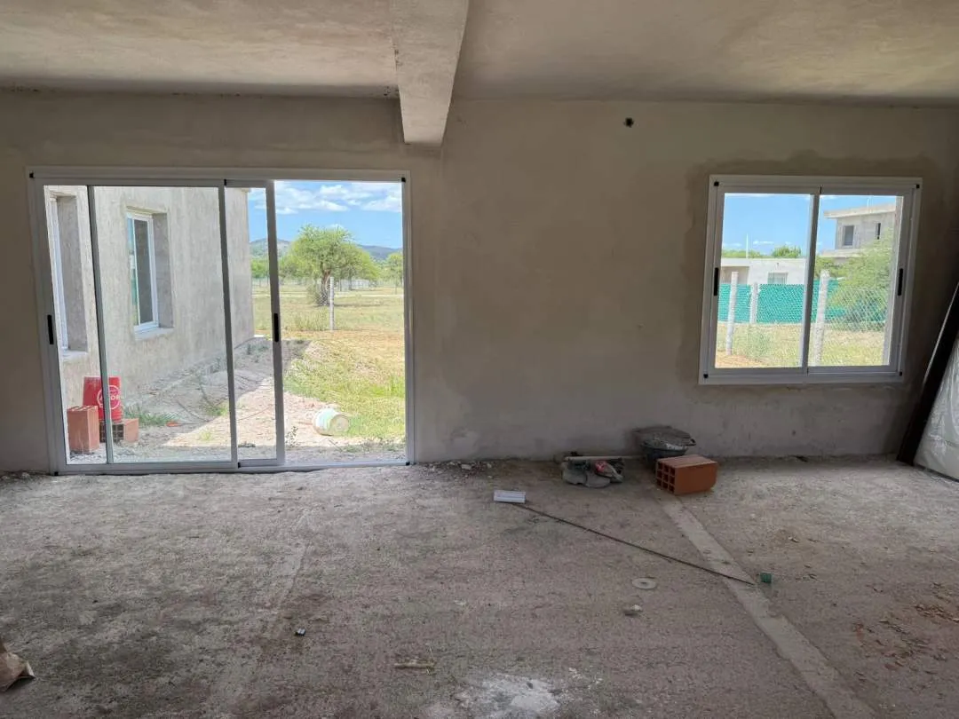Casa. B° Privado Las Rosas II. A terminar