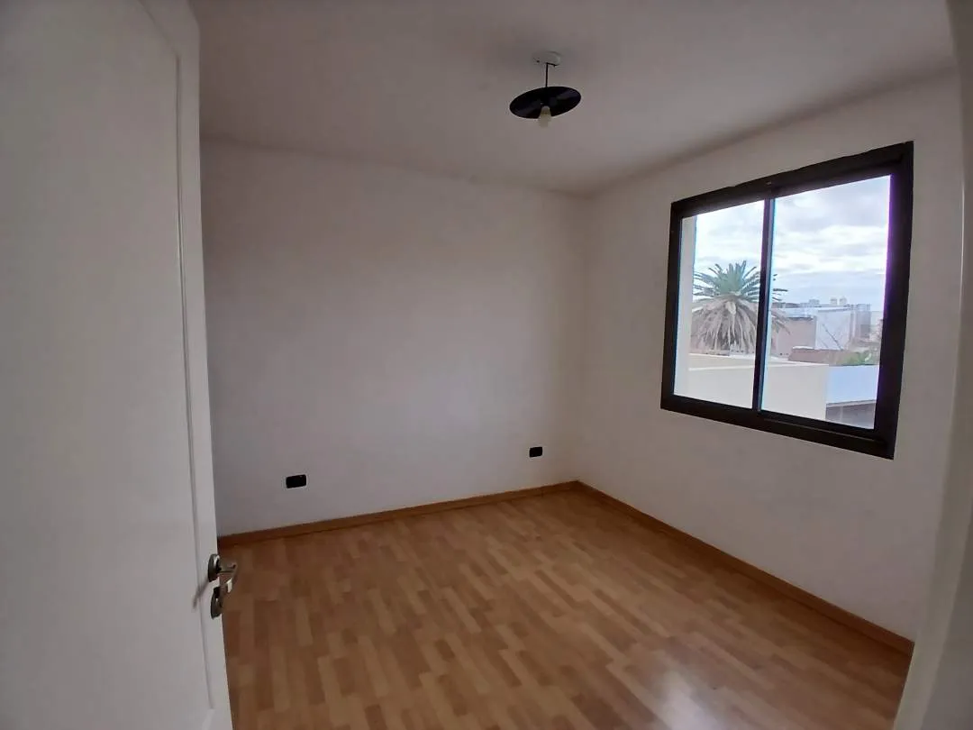 ALquiler. Departamento 2 dormitorios. Edificio Mont Blanc