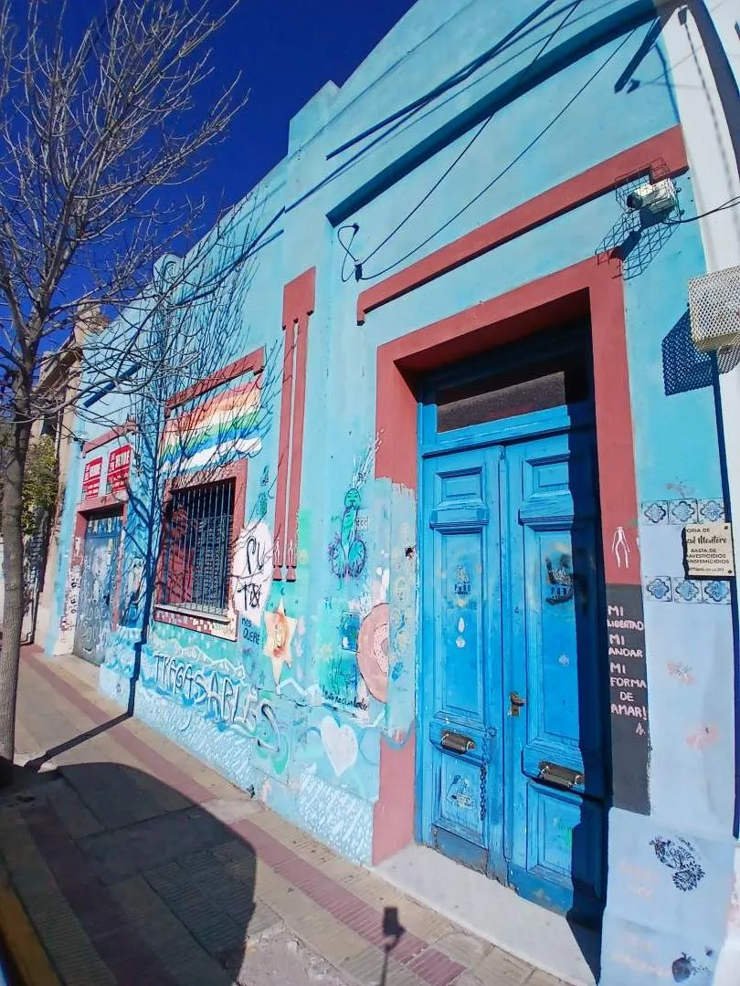 Casa. Chacabuco y 25 de Mayo