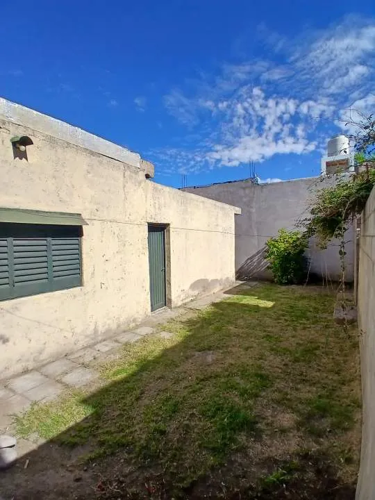 Casa A RECICLAR Don Bosco y Ejercito de los Andes