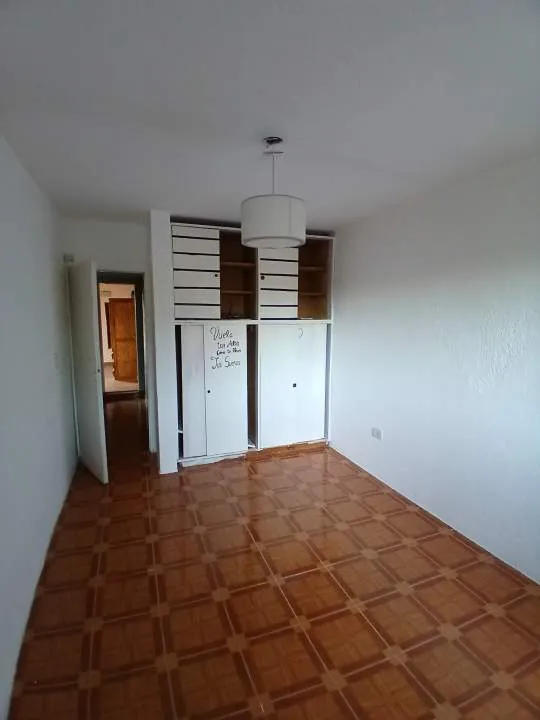 Casa. Juana Koslay. Tres Domitorios