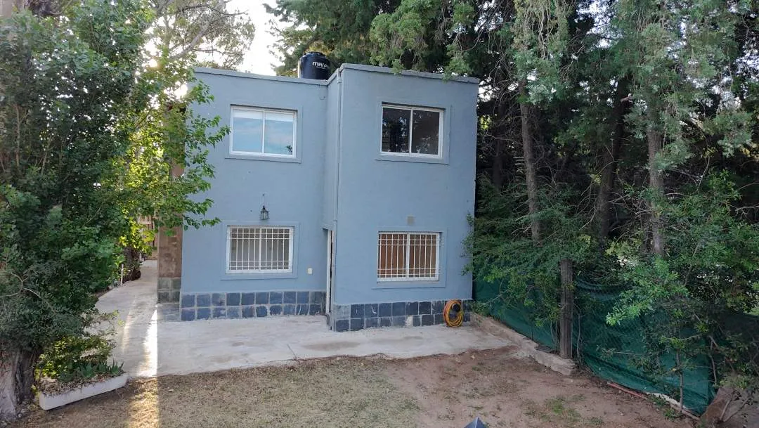 Casa. Juana Koslay. Tres Domitorios