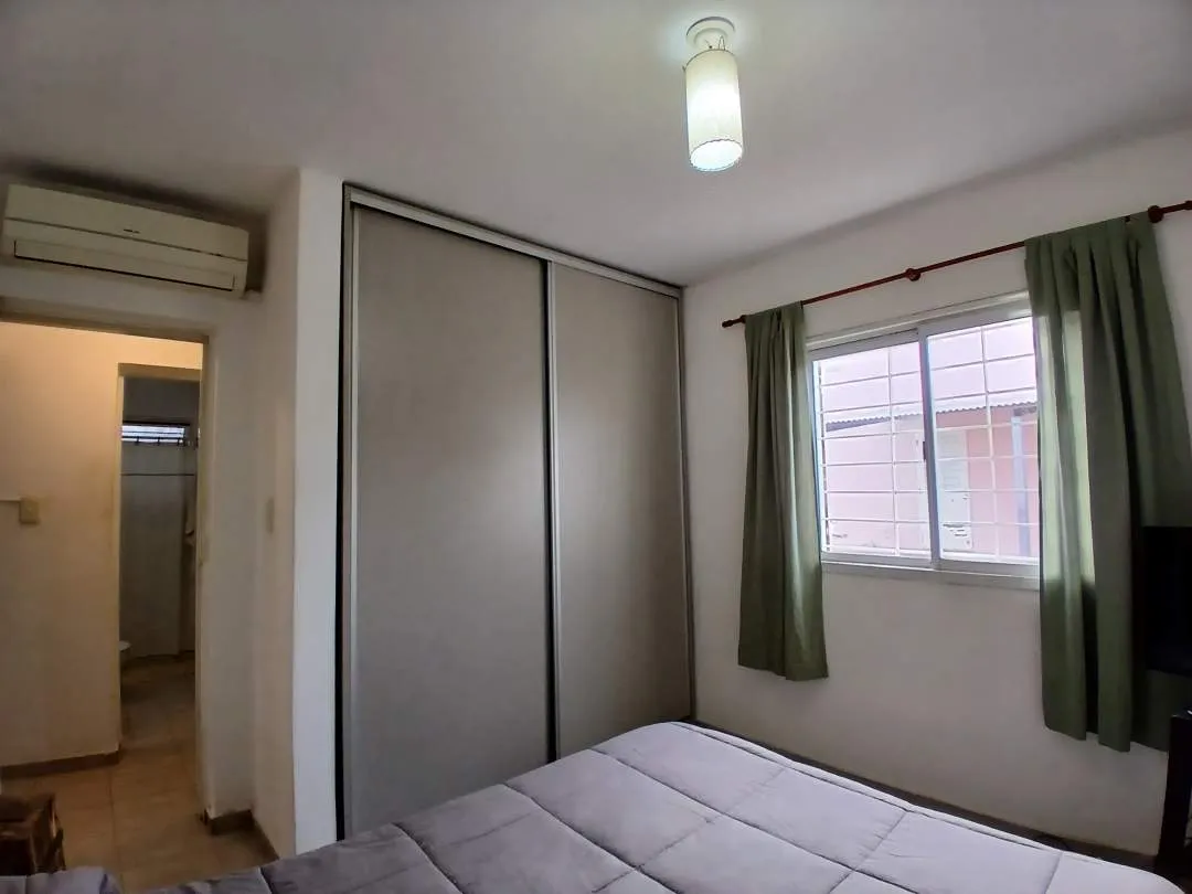 Casa + Local Comercial. B° Viviendas Productivas
