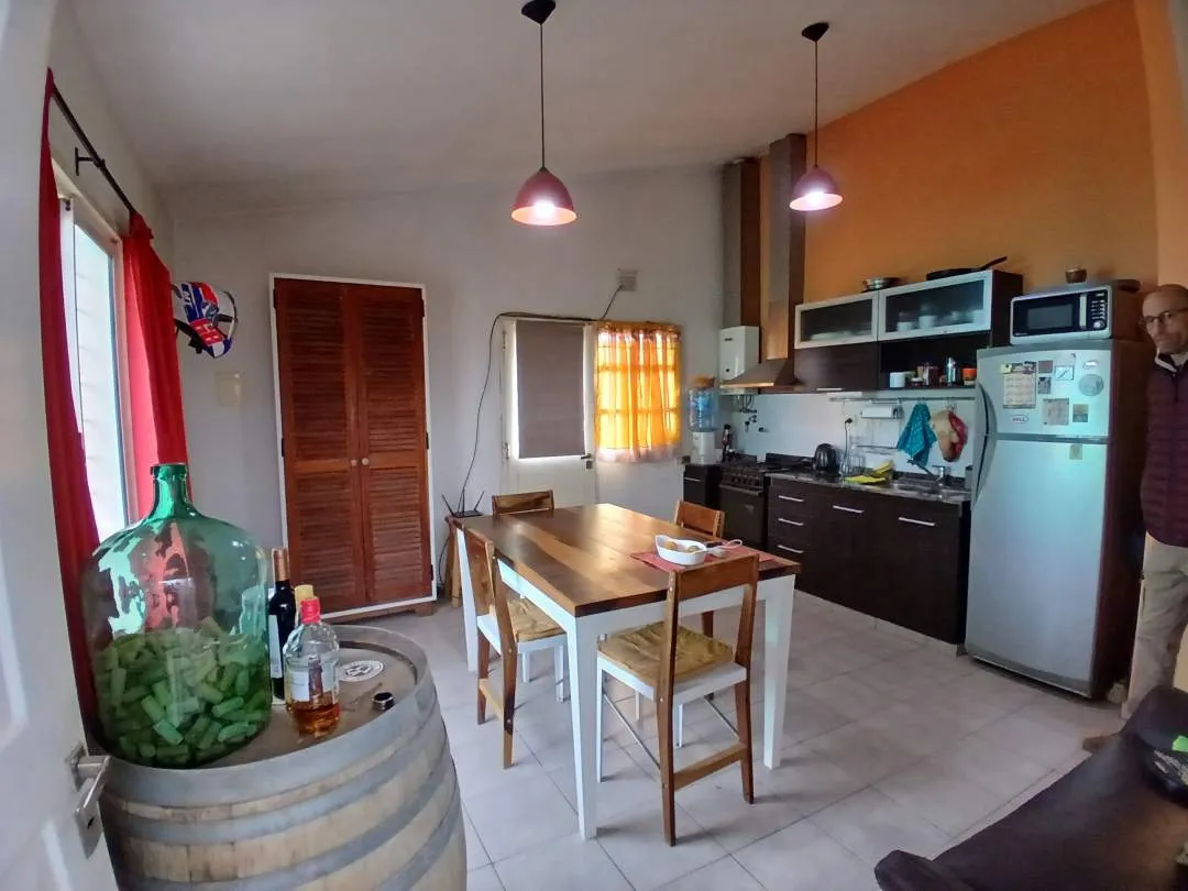 Casa + Local Comercial. B° Viviendas Productivas