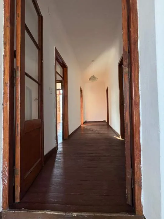 Alquiler. Departamento dos dormitorios. Peatonal Rivadavia y Paseo del Padre.