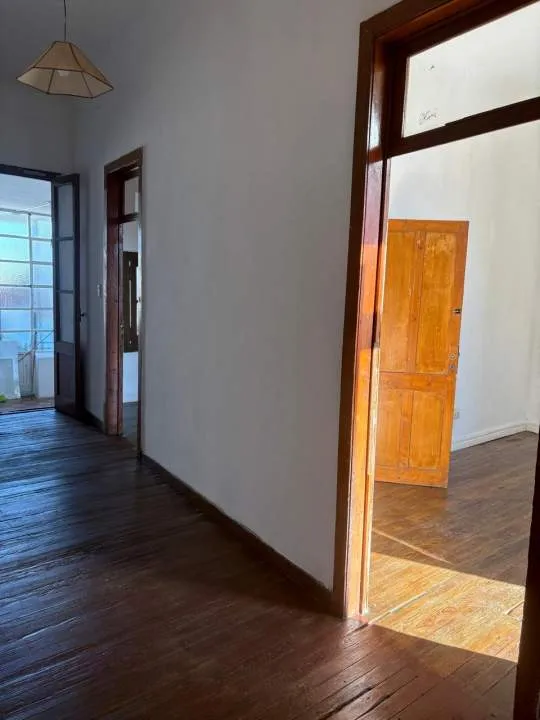 Alquiler. Departamento dos dormitorios. Peatonal Rivadavia y Paseo del Padre.