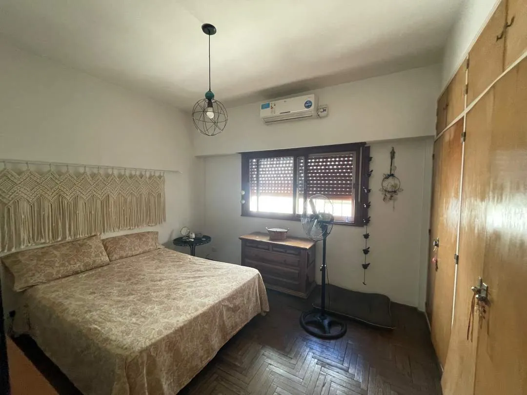 Galpon /depósito con 2 Departamentos en Block-Venta-Martín Coronado