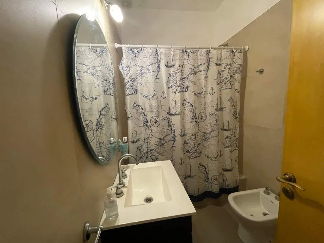 Galpon /depósito con 2 Departamentos en Block-Venta-Martín Coronado